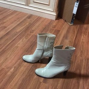 Cream healed boots